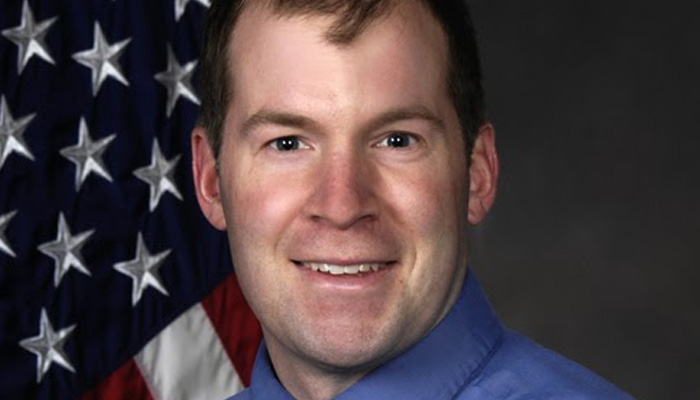 David Casbeer, Air Force Research Laboratory (AFRL), has been honored with a 2026 Sustained Service Award from the American Institute of Aeronautics and Astronautics (AIAA).